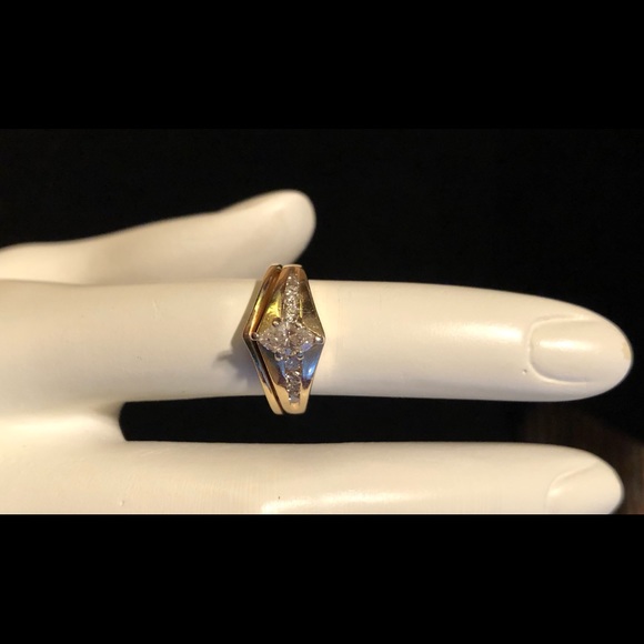 14K Gold Diamond Wedding Band Set, Marquise & Rounds - Picture 3 of 16